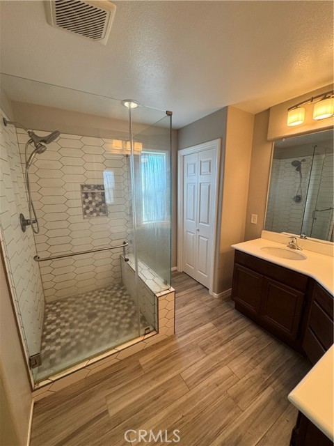 29101 Springshores Drive, Menifee CA: https://media.crmls.org/medias/fc976c31-8c57-4873-935a-c216a4abbcb5.jpg