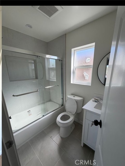 Detail Gallery Image 5 of 6 For 4397 Green, Los Alamitos,  CA 90720 - 2 Beds | 2 Baths