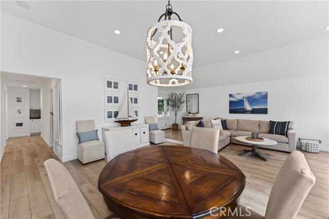 Detail Gallery Image 11 of 72 For 7 E Yale Loop, Irvine,  CA 92604 - 3 Beds | 2 Baths