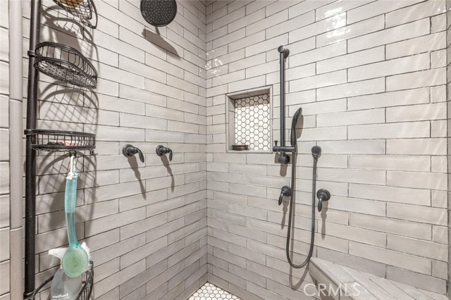 4742 Crow Road, Oakdale CA: https://media.crmls.org/medias/fc997bec-ef78-4d0b-af03-d0f5062047c6.jpg