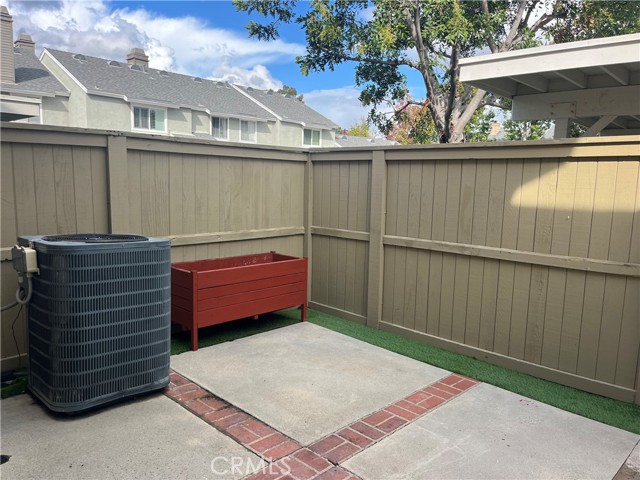 Detail Gallery Image 25 of 62 For 40 Timber Run #114,  Irvine,  CA 92614 - 2 Beds | 2/1 Baths