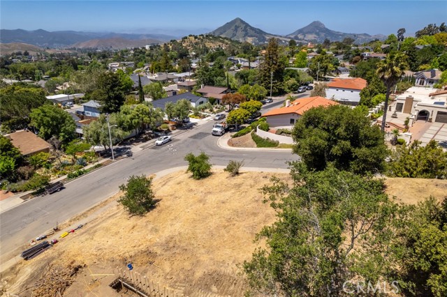Detail Gallery Image 8 of 14 For 1636 Encino Ct, San Luis Obispo,  CA 93401 - – Beds | – Baths