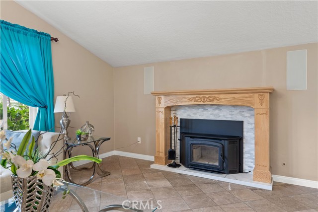 26612 Estanciero, Mission Viejo CA: https://media.crmls.org/medias/fc9aa61a-18c6-4251-9b46-e4f0a6ccb62d.jpg