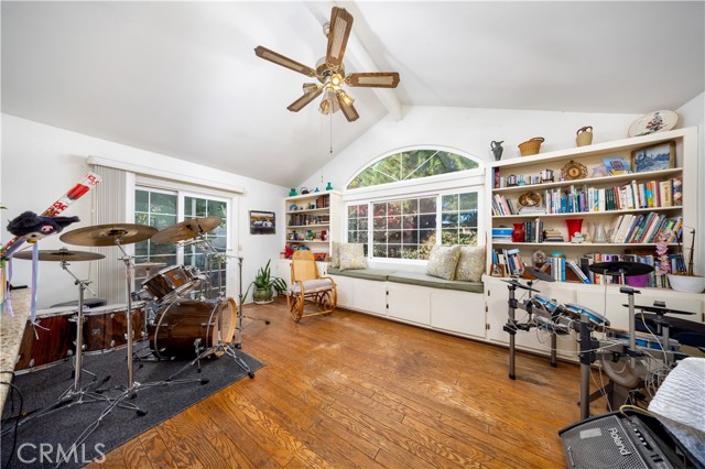 Detail Gallery Image 13 of 26 For 2669 Calle Bienvenido, Thousand Oaks,  CA 91360 - 3 Beds | 2 Baths