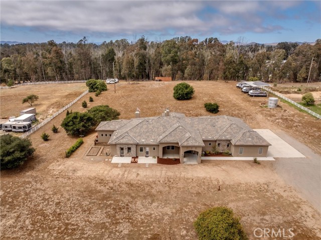 1950 Lemon Ranch Road, Arroyo Grande CA: https://media.crmls.org/medias/fc9b0ae3-5505-4f7a-abcb-ab1ce5431d8d.jpg