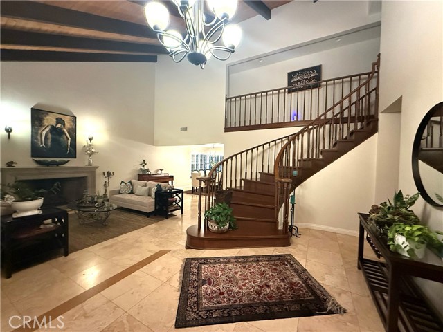 Detail Gallery Image 2 of 22 For 548 Sycamore Ave, Fullerton,  CA 92831 - 4 Beds | 3 Baths