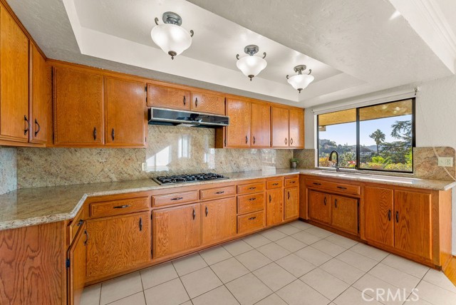 Detail Gallery Image 15 of 69 For 921 Highline Rd, Glendale,  CA 91205 - 3 Beds | 2/1 Baths