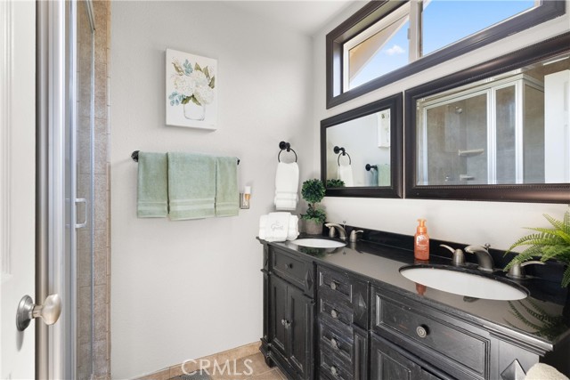 20571 Reef Lane, Huntington Beach CA: https://media.crmls.org/medias/fc9ecf73-1823-44f3-97b6-ed09e8920649.jpg