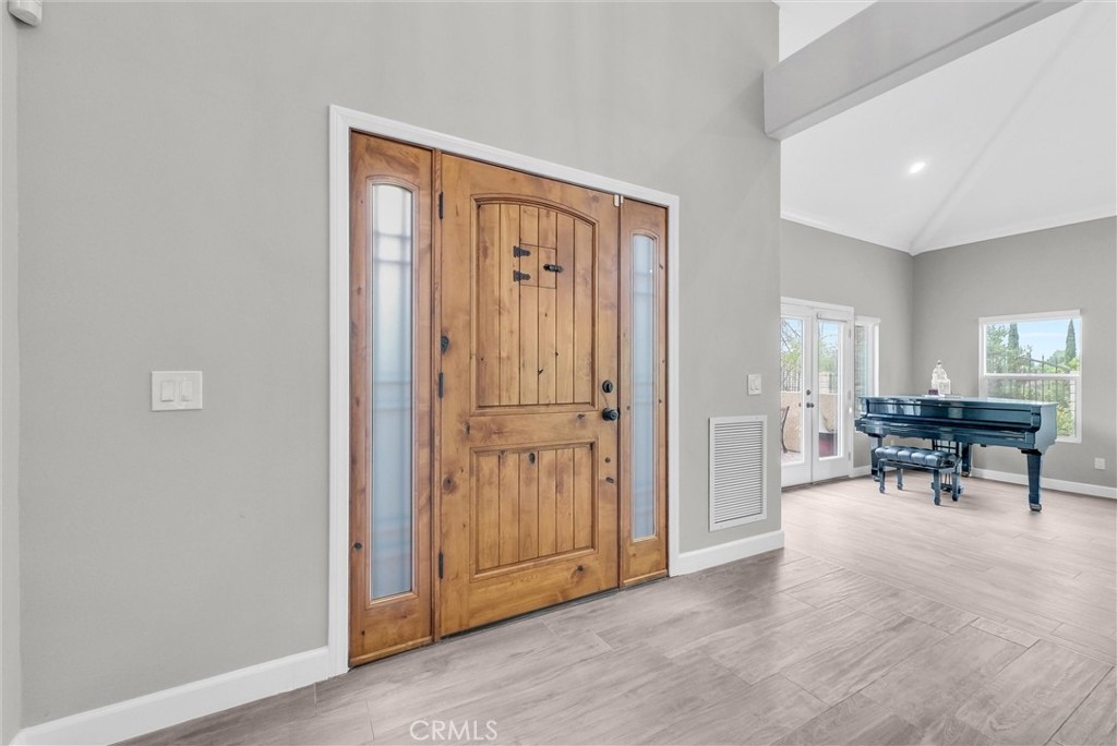 MLS #WS25229211 image #4