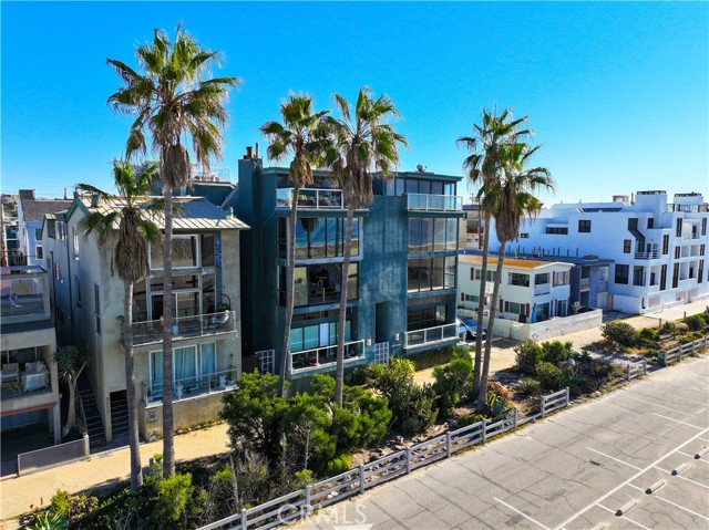 Detail Gallery Image 42 of 42 For 1 Buccaneer St #6,  Marina Del Rey,  CA 90292 - 3 Beds | 3 Baths
