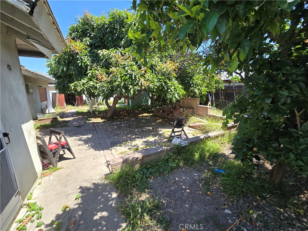 https://media.crmls.org/medias/fc9fc94c-127a-438e-9da8-c9ed6630fc29.jpg?preset=X-Large