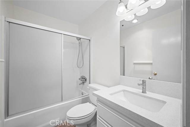 Detail Gallery Image 17 of 23 For 138 S Adams St #2,  Glendale,  CA 91205 - 2 Beds | 2 Baths