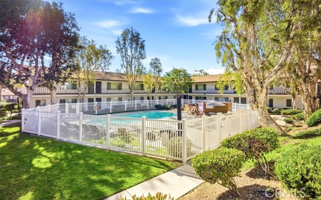 Detail Gallery Image 30 of 38 For 1200 W Lambert Rd, Unit 24, La Habra,  CA 90631 - 2 Beds | 1 Baths