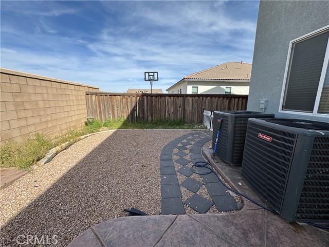 Detail Gallery Image 45 of 54 For 12476 Domingo, Victorville,  CA 92392 - 5 Beds | 4/1 Baths