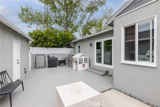 5741 Candor, Lakewood CA: https://media.crmls.org/medias/fca0be03-f6d4-4792-9413-feda02ead4bc.jpg