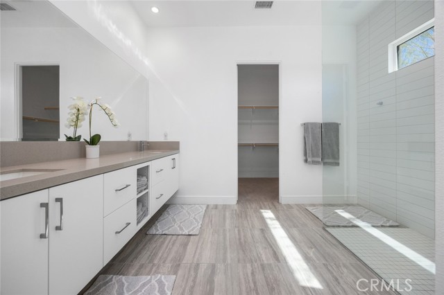 825 Fountain Drive, Palm Springs CA: https://media.crmls.org/medias/fca11c8c-41eb-49a5-88d5-9a581284c61a.jpg