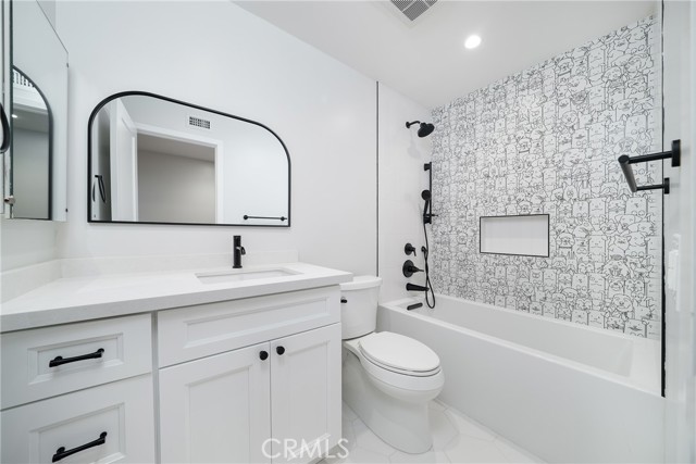 1525 Meadow Glen Road, Diamond Bar CA: https://media.crmls.org/medias/fca14535-5c64-4258-ba42-714479d23002.jpg
