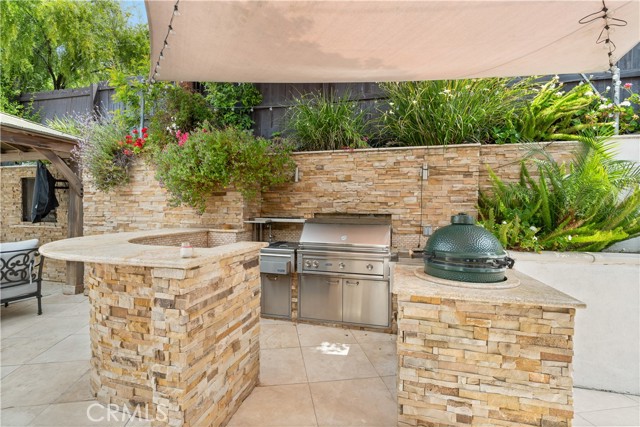 Detail Gallery Image 7 of 30 For 5615 W 78th St, Westchester,  CA 90045 - 4 Beds | 3/1 Baths