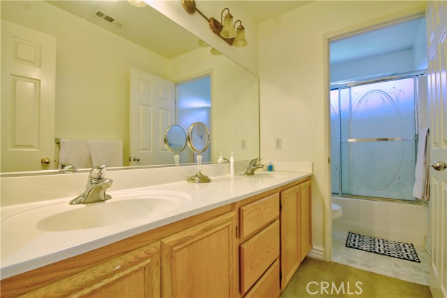 Detail Gallery Image 12 of 20 For 37718 Sedona, Murrieta,  CA 92563 - 5 Beds | 3 Baths