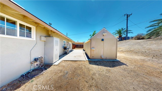 18271 Treleven Avenue, Lake Elsinore CA: https://media.crmls.org/medias/fca32a9c-a3af-4423-869b-008ab2a439f1.jpg
