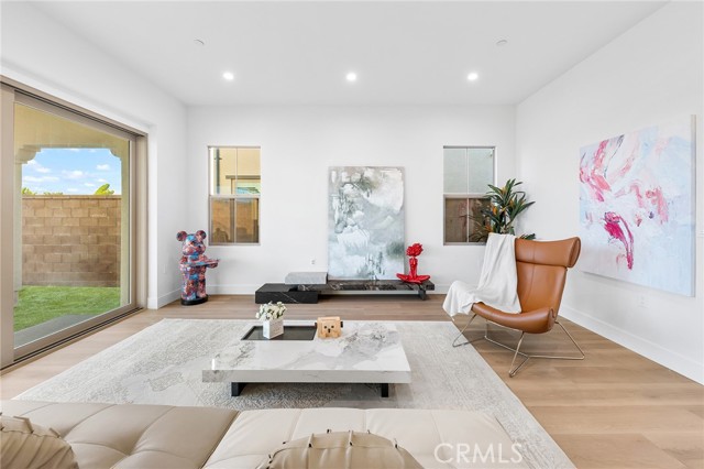 118 Sunnybank, Irvine CA: https://media.crmls.org/medias/fca3abf5-42de-4e6f-b6f0-4155797737ae.jpg
