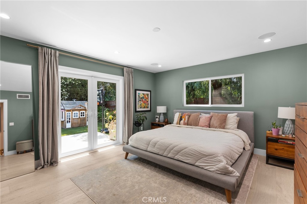MLS #OC25159047 image #15