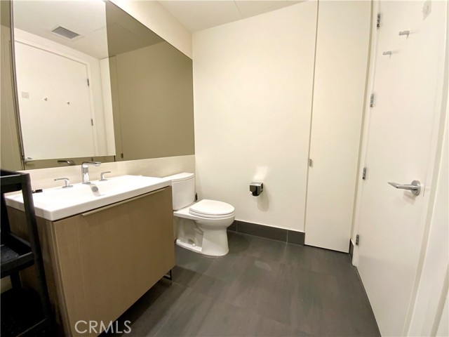 Detail Gallery Image 20 of 21 For 889 Francisco St #1105,  Los Angeles,  CA 90017 - 0 Beds | 1 Baths