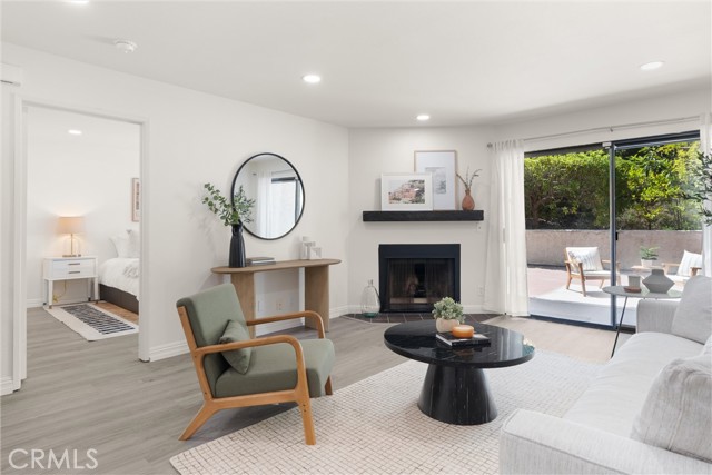 4210 Via Arbolada, Los Angeles CA: https://media.crmls.org/medias/fcaa10b8-b610-4c5d-be9e-4a3ba18cd216.jpg