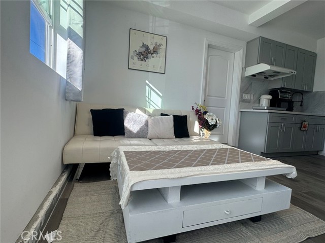 1700 S 8th Street, Alhambra CA: https://media.crmls.org/medias/fcaad5f7-d36e-4416-9ba4-d2efaa3b9e1d.jpg