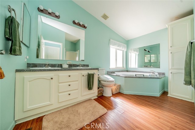 Detail Gallery Image 3 of 56 For 22241 Nisqually #74,  Apple Valley,  CA 92308 - 4 Beds | 2 Baths