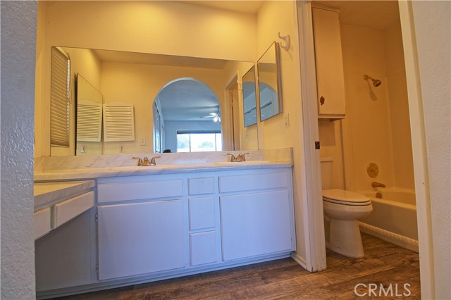 Detail Gallery Image 12 of 20 For 35790 Ramada Ln, Yucaipa,  CA 92399 - 4 Beds | 2 Baths
