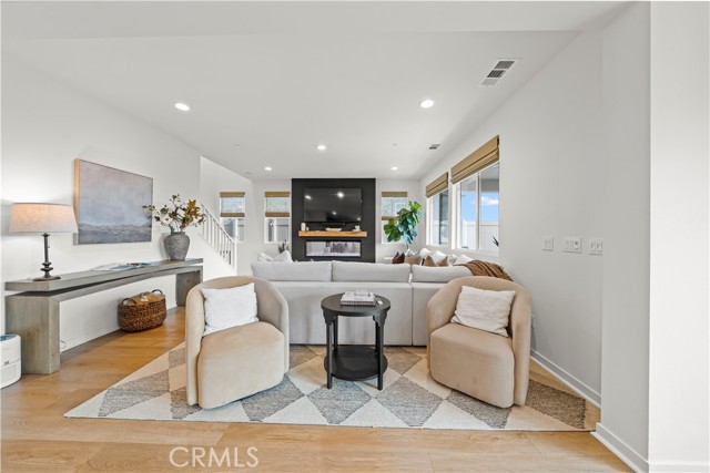 Detail Gallery Image 7 of 41 For 32247 Hillstone St, Temecula,  CA 92591 - 3 Beds | 2 Baths