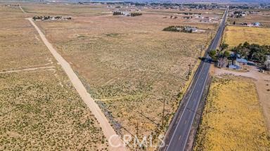 Detail Gallery Image 15 of 20 For 70 Antelope, Lancaster,  CA 93536 - – Beds | – Baths