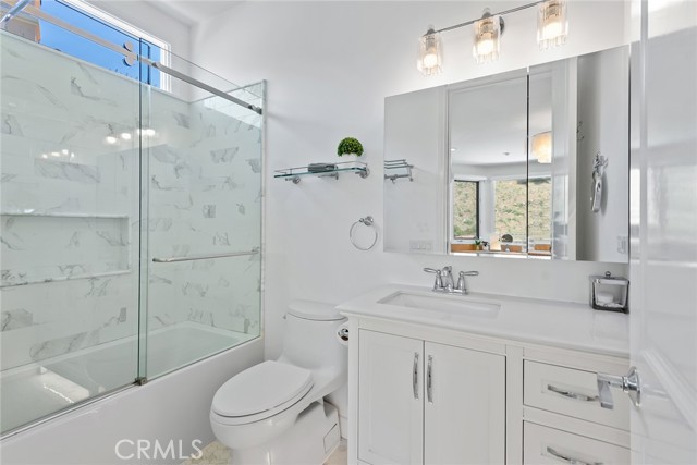 Detail Gallery Image 31 of 40 For 25473 Cumberland Ln, Calabasas,  CA 91302 - 6 Beds | 7/1 Baths