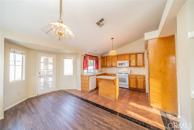 Detail Gallery Image 16 of 45 For 2637 Pleasant Colony St, Perris,  CA 92571 - 3 Beds | 2 Baths