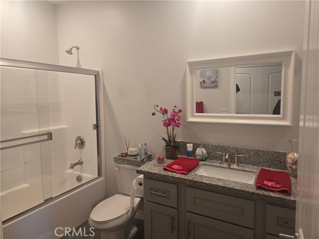 Detail Gallery Image 16 of 37 For 10438 7th, Hesperia,  CA 92345 - 4 Beds | 3 Baths