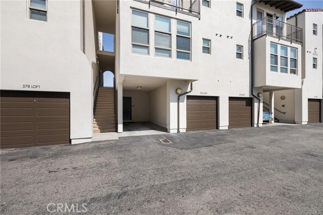 Detail Gallery Image 32 of 45 For 576 S Brea Bld, Brea,  CA 92821 - 2 Beds | 2/1 Baths