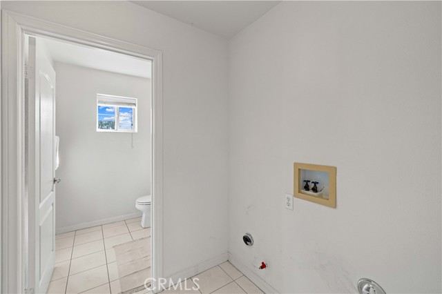 Detail Gallery Image 14 of 69 For 5558 N Charlotte Ave, San Gabriel,  CA 91776 - 5 Beds | 3/1 Baths