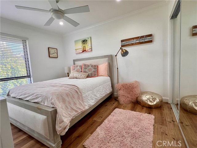 Detail Gallery Image 27 of 33 For 7 Swift Ct #210,  Newport Beach,  CA 92663 - 3 Beds | 2/1 Baths