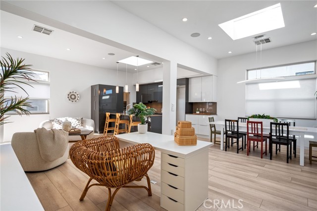 Detail Gallery Image 33 of 72 For 726 W 37th St, San Pedro,  CA 90731 - 5 Beds | 5 Baths