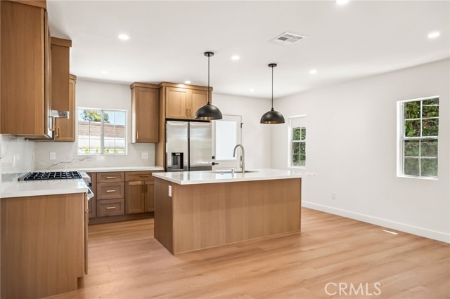 4702 Kraft Avenue, Valley Village, California 91602, 3 Bedrooms Bedrooms, ,3 BathroomsBathrooms,Residential Lease,For Rent,4702 Kraft Avenue,CRSR25155544
