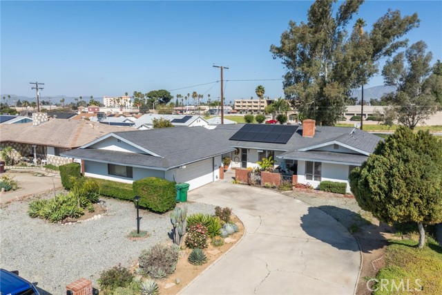 Detail Gallery Image 2 of 42 For 40480 Melrose Ave, Hemet,  CA 92545 - 3 Beds | 2/1 Baths