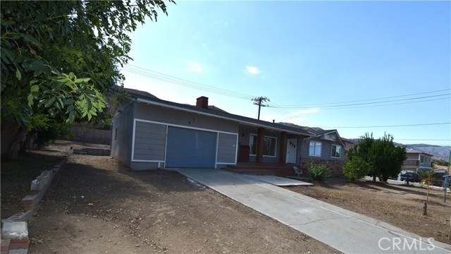 Detail Gallery Image 2 of 26 For 33140 Buena Vista St, Lake Elsinore,  CA 92530 - 3 Beds | 2 Baths