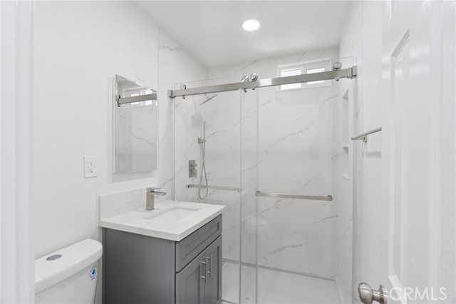 Detail Gallery Image 5 of 50 For 764 N Meridian Ave, Rialto,  CA 92376 - 3 Beds | 1 Baths