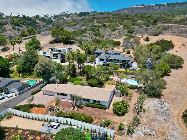 6323 Tarragon Road, Rancho Palos Verdes, California 90275, 4 Bedrooms Bedrooms, ,2 BathroomsBathrooms,Residential,Sold,Tarragon,SB22157270