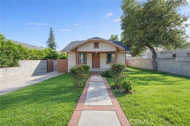 Detail Gallery Image 4 of 30 For 3328 Milton St, Pasadena,  CA 91107 - 3 Beds | 2 Baths