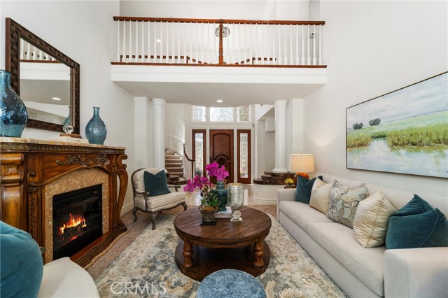 45200 Oak Manor Ct, Temecula CA: https://media.crmls.org/medias/fcb3e1e9-3c7c-4bee-8ec1-869081706961.jpg