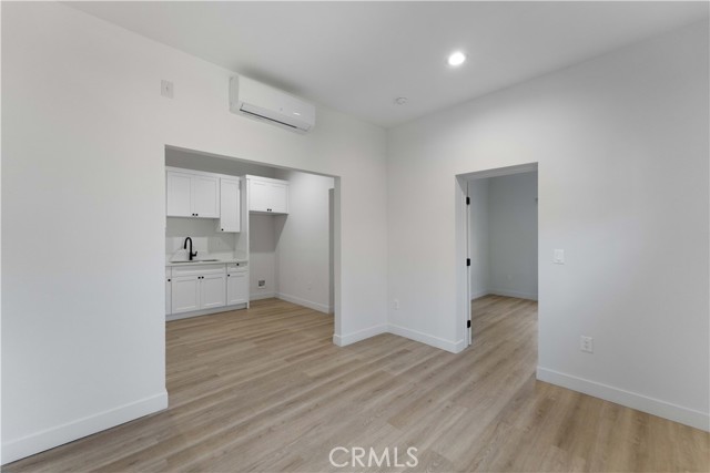 Detail Gallery Image 6 of 20 For 752 E 17th St, Los Angeles,  CA 90021 - – Beds | – Baths