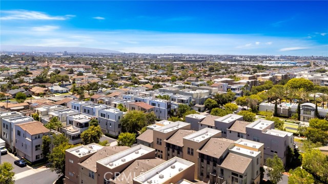 5325 Pacific Terrace, Hawthorne CA: https://media.crmls.org/medias/fcb548ac-ab4c-4231-886c-4181190ce531.jpg