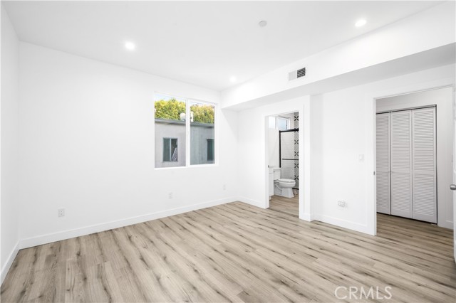 Detail Gallery Image 17 of 36 For 5000 Cleon #1/2,  North Hollywood,  CA 91601 - 4 Beds | 3 Baths